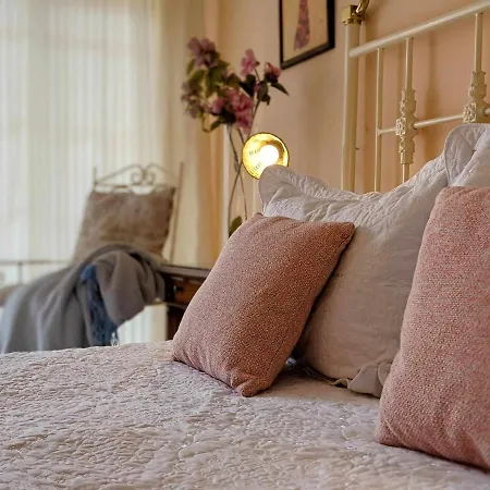 El Desvan 펜션 칸델레다